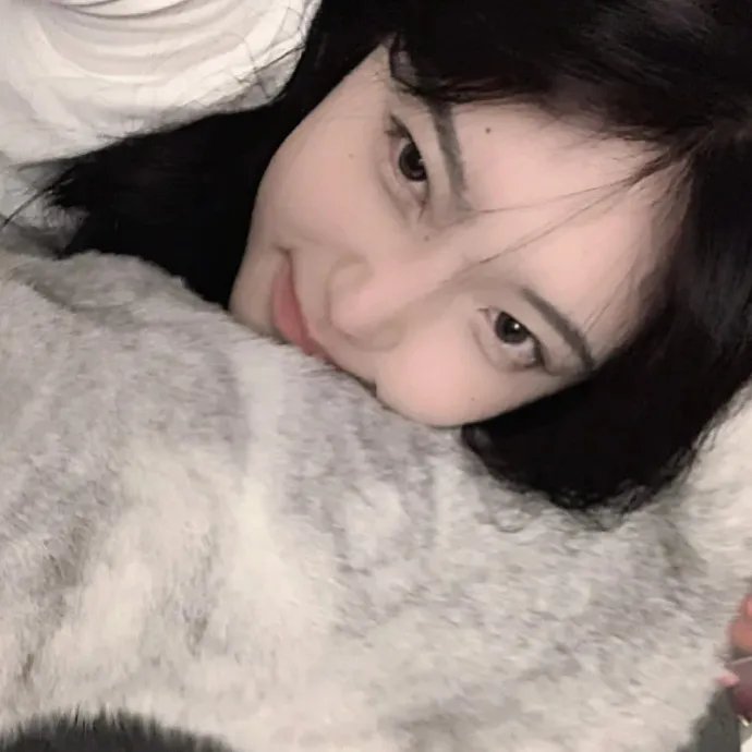 这名男子，捡到了人鱼。 海报
